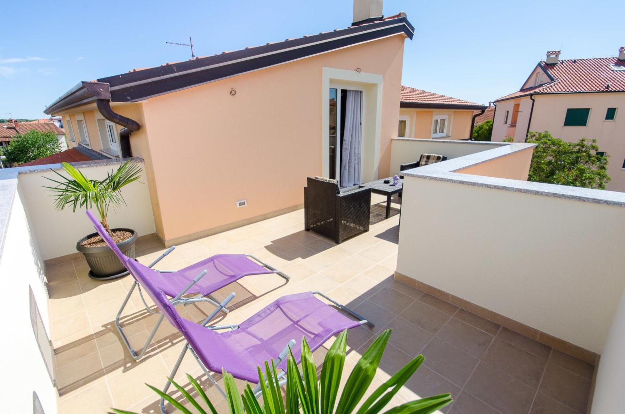 Apartments Villa Amfora ロヴィニ 部屋 写真